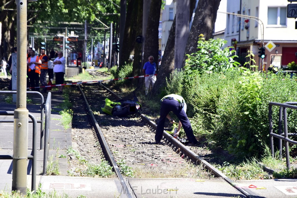 VU Roller KVB Bahn Koeln Luxemburgerstr Neuenhoefer Allee P101.JPG - Miklos Laubert